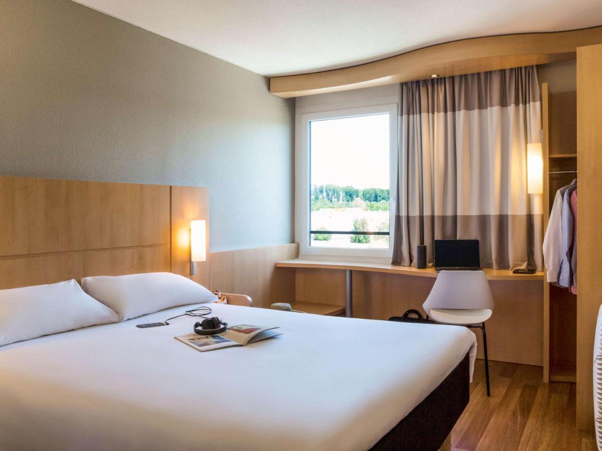 Ibis Lausanne Crissier Zewnętrze zdjęcie