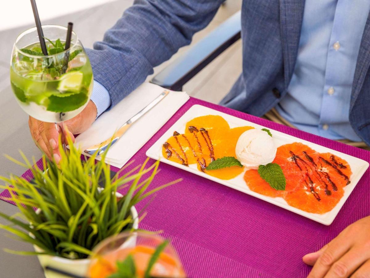 Ibis Lausanne Crissier Zewnętrze zdjęcie