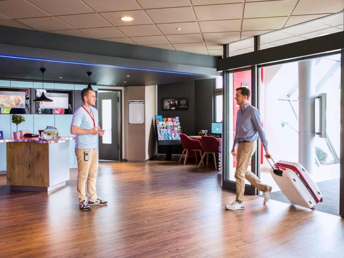 Ibis Lausanne Crissier Zewnętrze zdjęcie