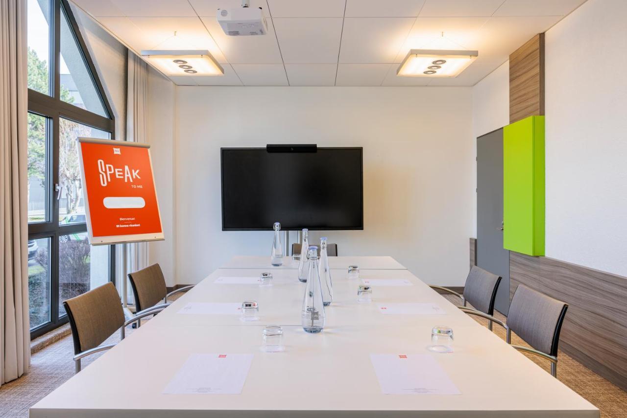 Ibis Lausanne Crissier Zewnętrze zdjęcie