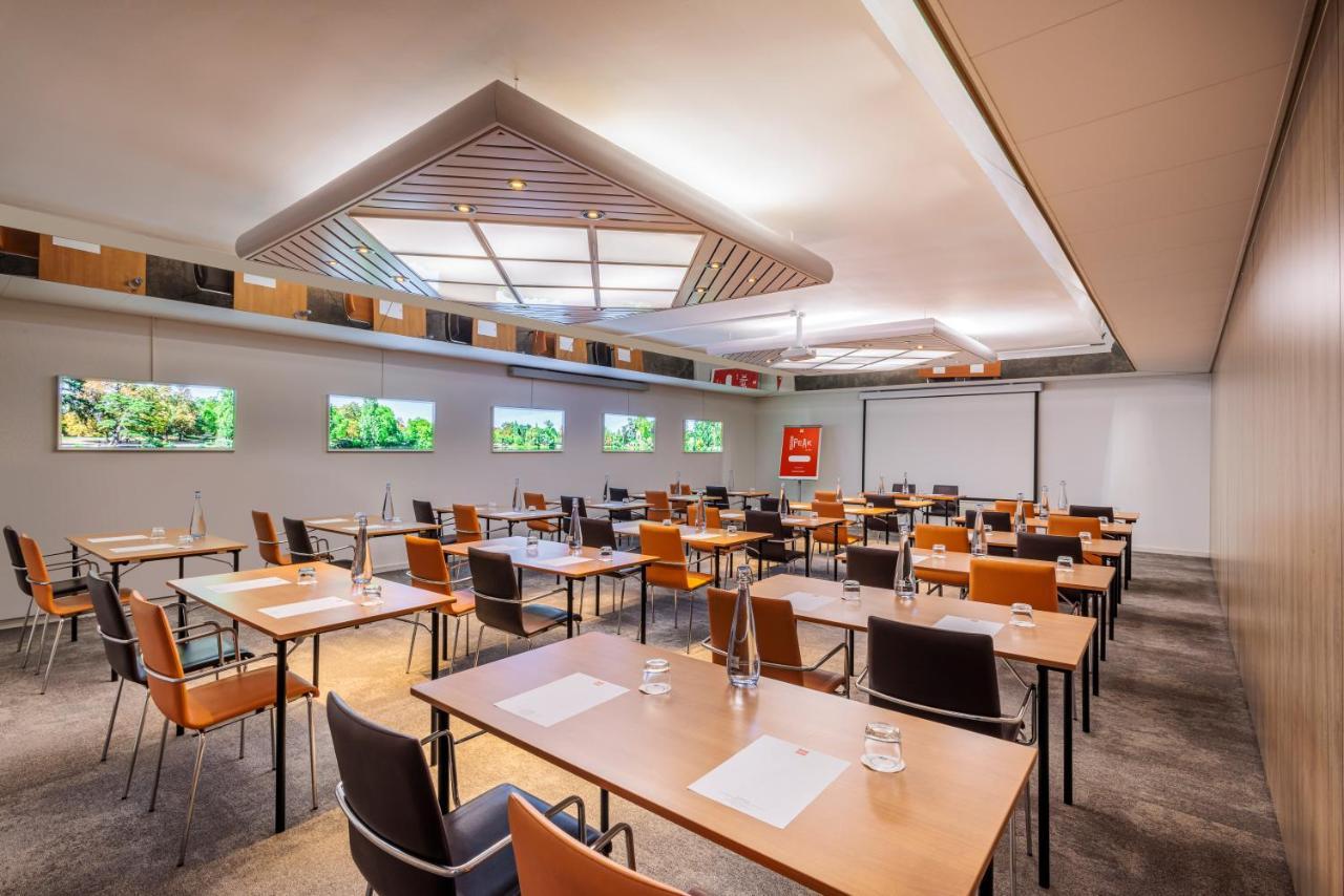 Ibis Lausanne Crissier Zewnętrze zdjęcie