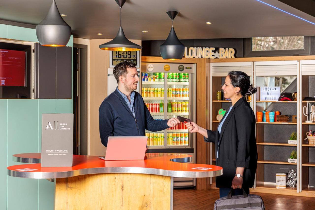 Ibis Lausanne Crissier Zewnętrze zdjęcie