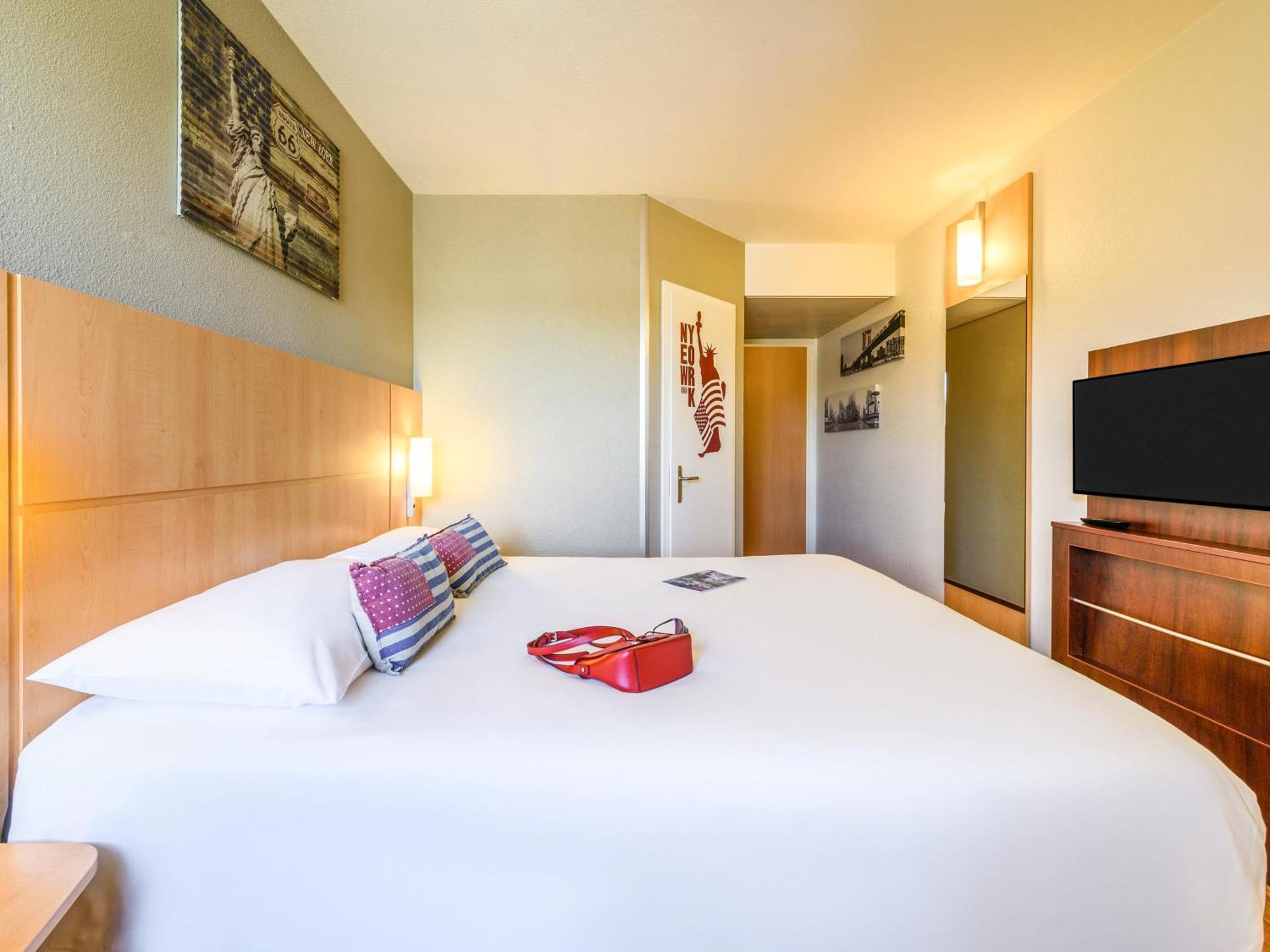 Ibis Lausanne Crissier Zewnętrze zdjęcie