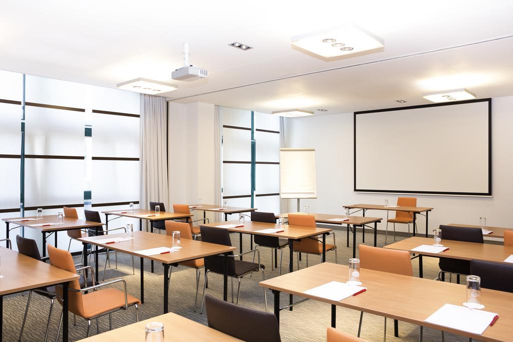 Ibis Lausanne Crissier Zewnętrze zdjęcie
