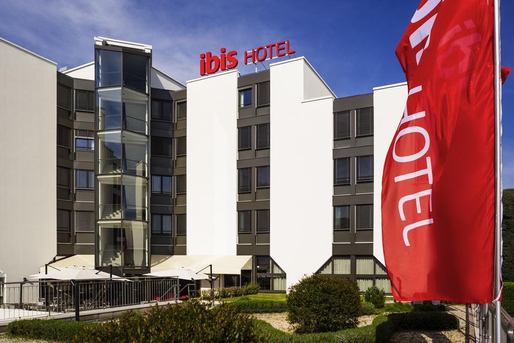 Ibis Lausanne Crissier Zewnętrze zdjęcie