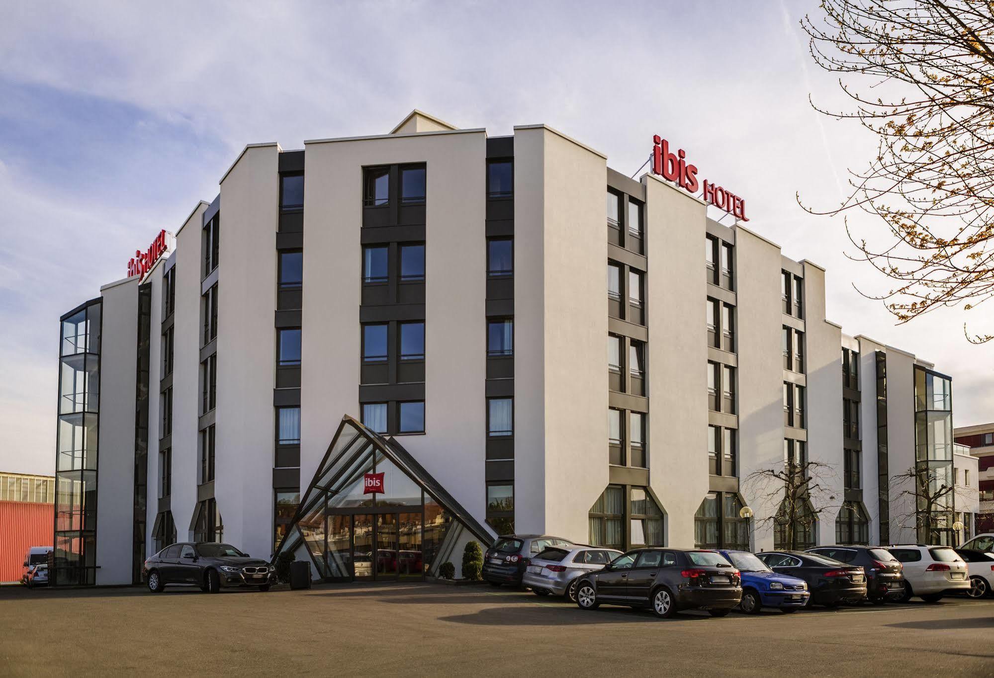 Ibis Lausanne Crissier Zewnętrze zdjęcie