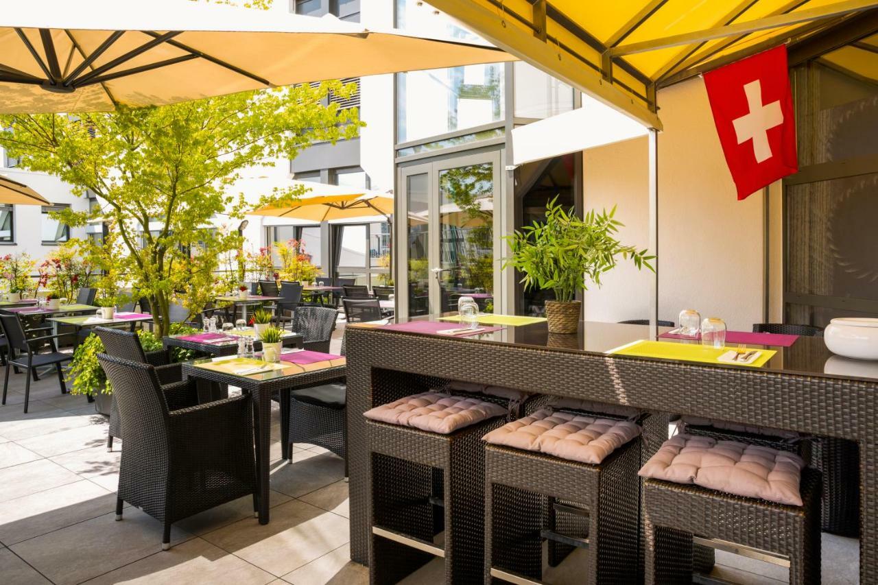 Ibis Lausanne Crissier Zewnętrze zdjęcie